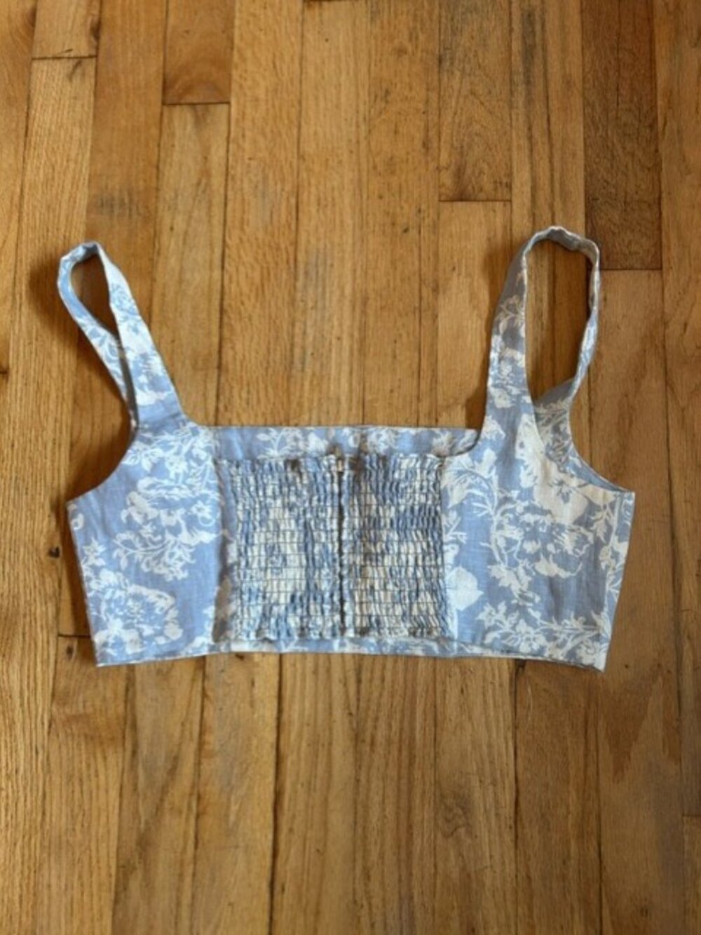 Reformation Blue White Floral Linen Two Piece Set Size 6 | 100% Linen | Crop Top - Picture 3 of 10
